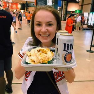 Meet your Posher, Liz